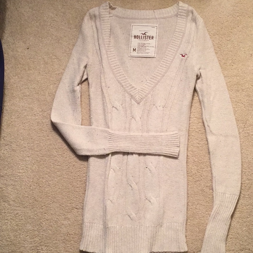 Hollister Cream Sweater